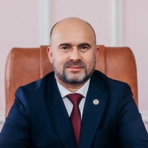 Фатхуллин Айрат Гилванович