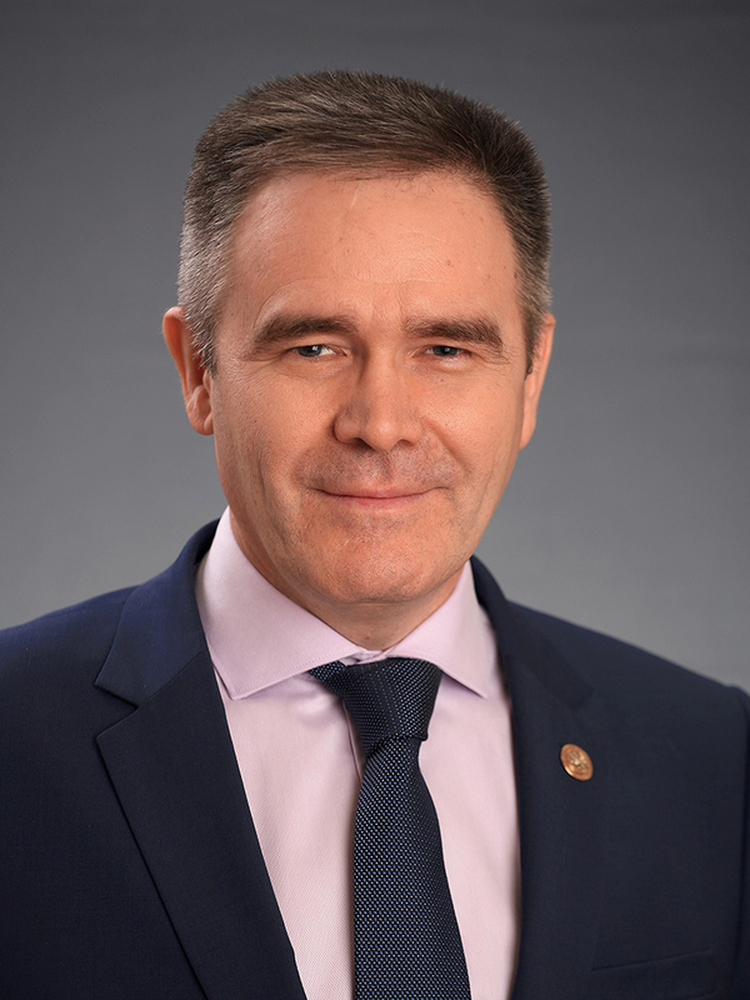 Гарипов Ильнур Махмутович