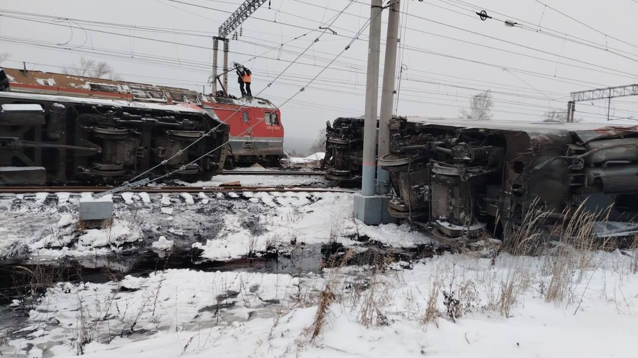 На станции Чаис в Пензенской области сошли с рельсов грузовые вагоны