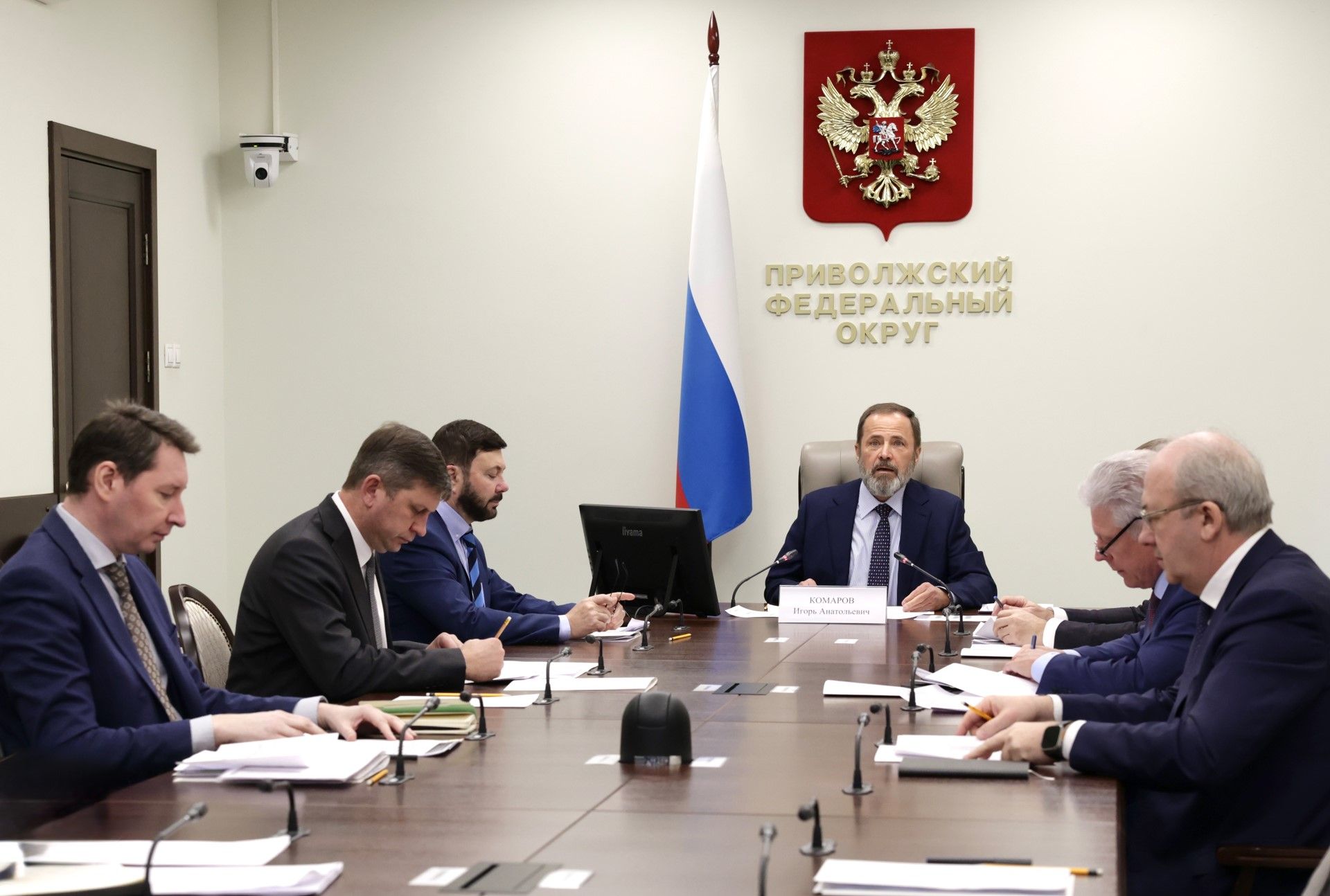 Минниханов принял участие в совещании с высшими должностными лицами регионов ПФО