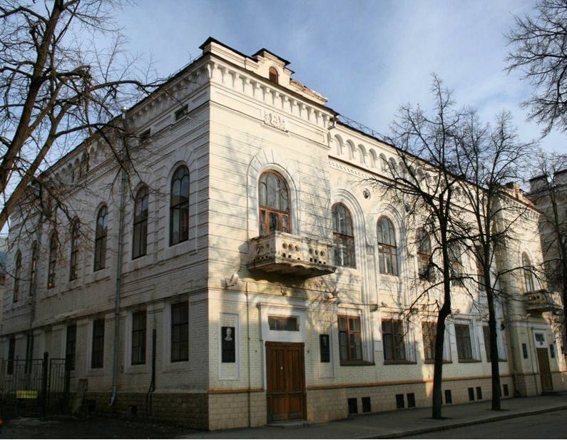 В Казани стартовал первый этап ремонта в здании Земской управы