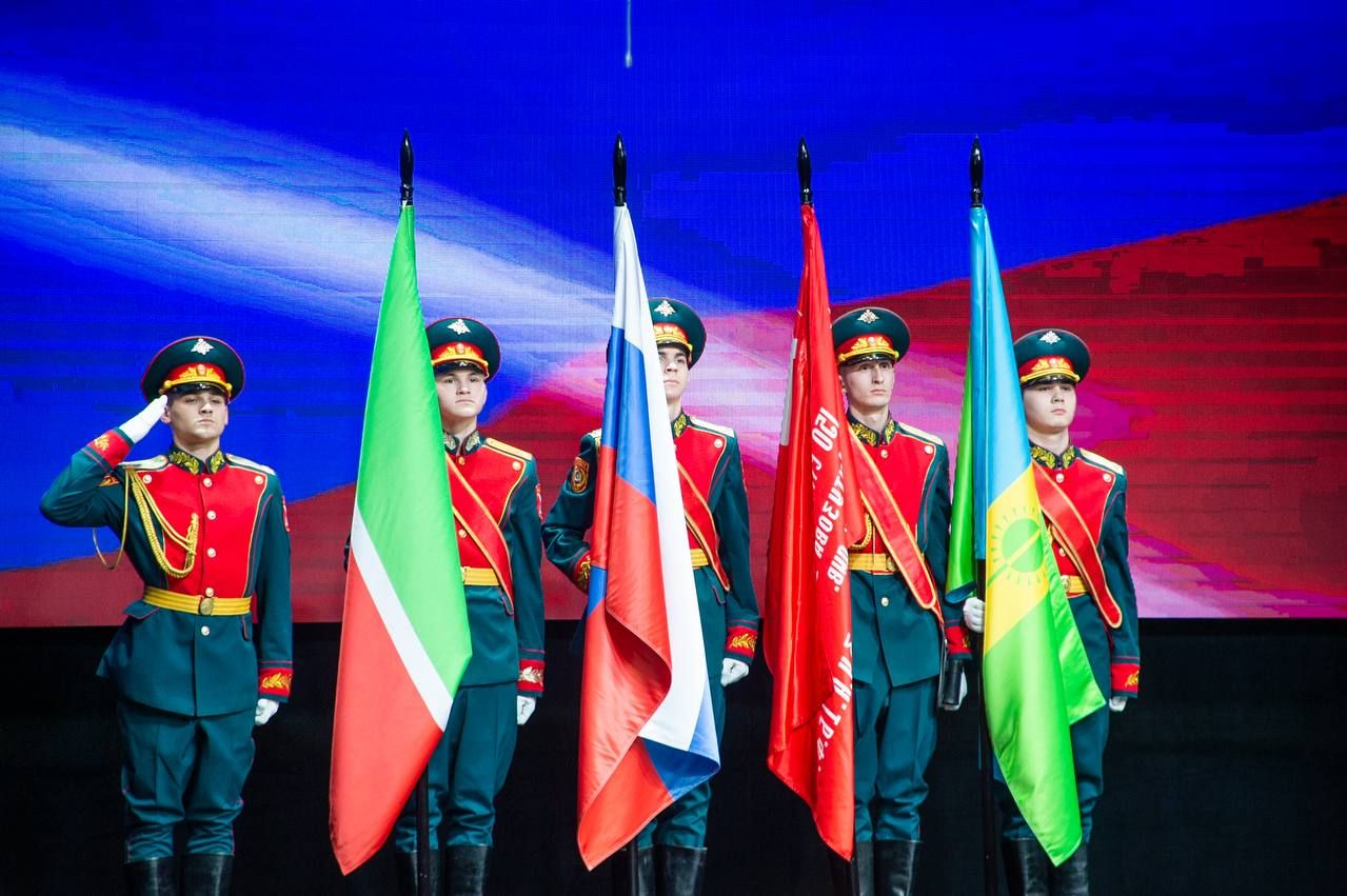 В Нижнекамске завершился первый фестиваль творчества бойцов СВО и волонтеров