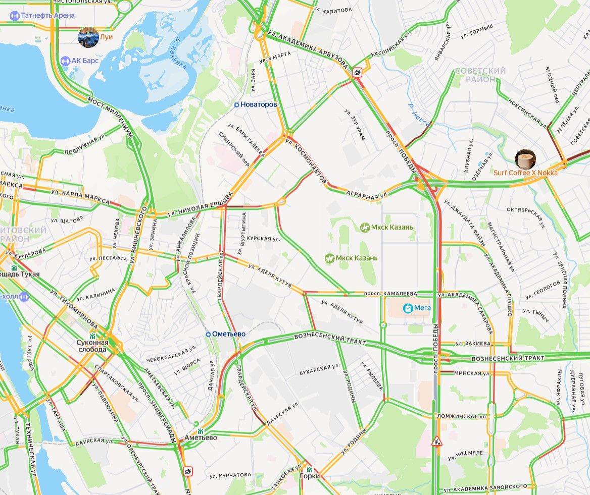 Многокилометровая пробка образовалась на проспекте Победы в Казани