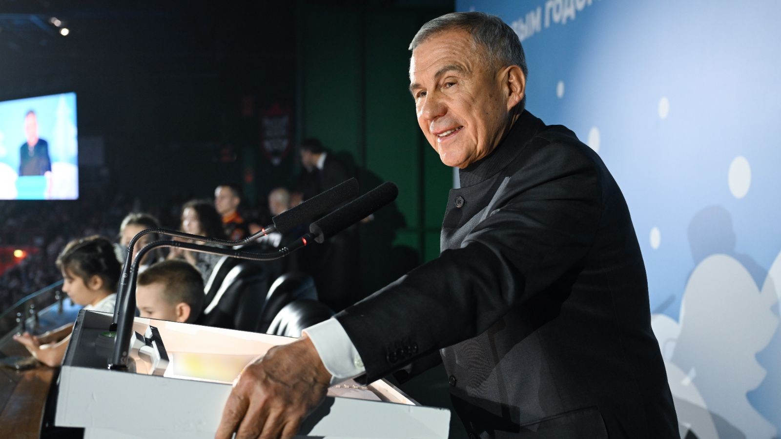 Минниханов - участникам Республиканской елки: Каждый из вас - яркая звезда