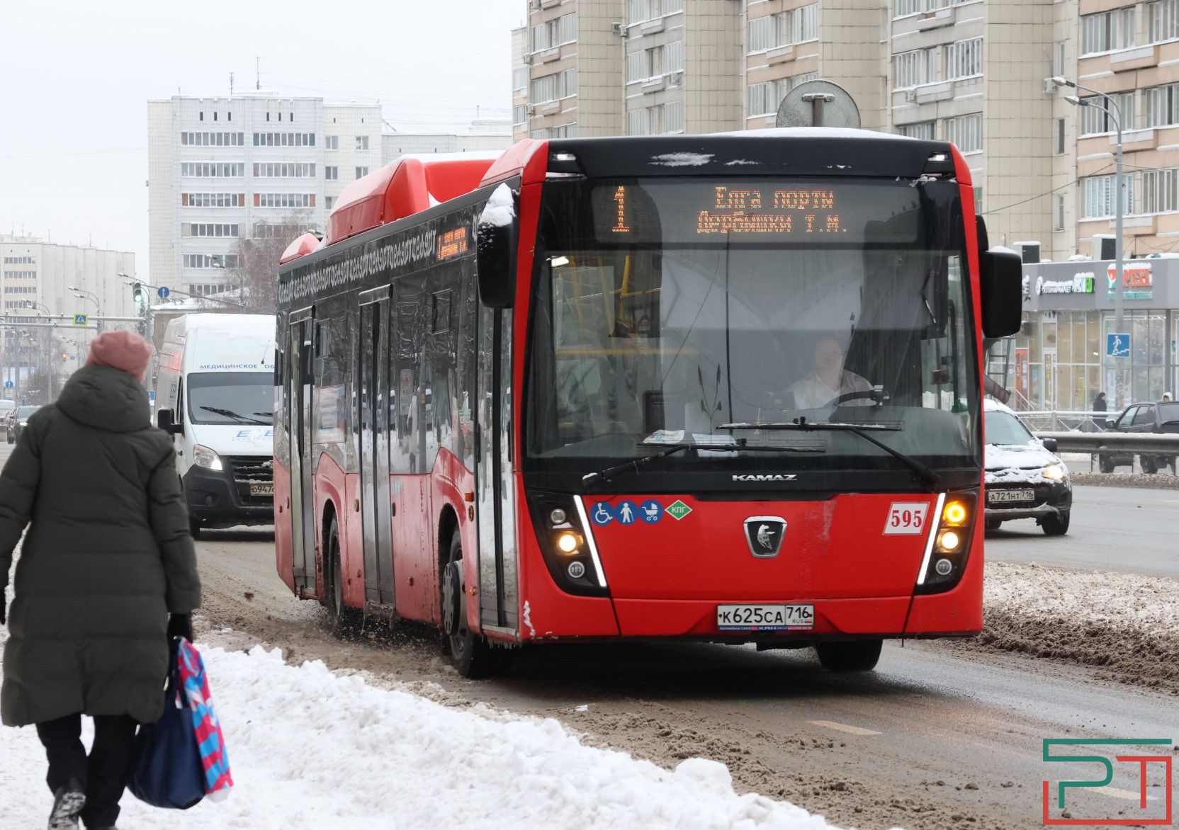 В новогоднюю ночь общественный транспорт Казани будет работать до 2.00