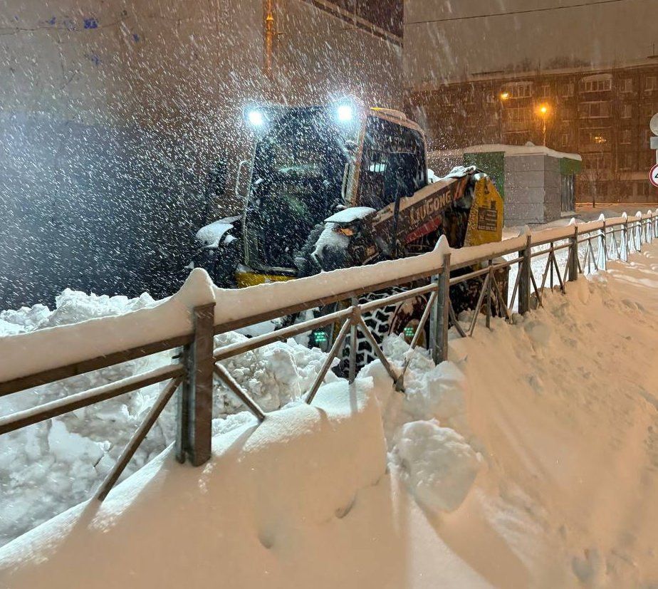 «Эта ночь была самой снежной»: в Казани за сутки выпало треть месячной нормы осадков
