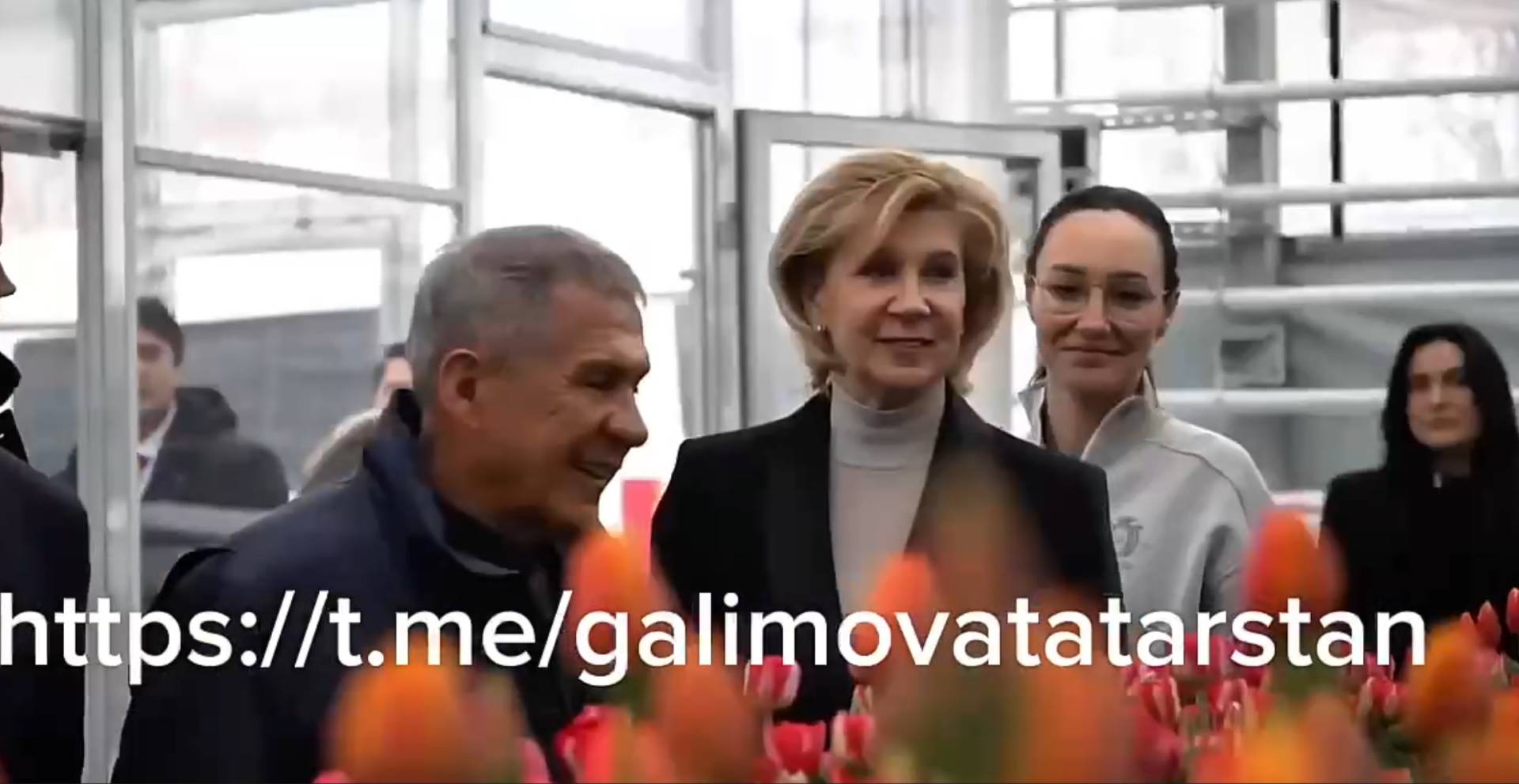 Минниханов проверил, всем ли хватит свежих цветов на 14 февраля – видео