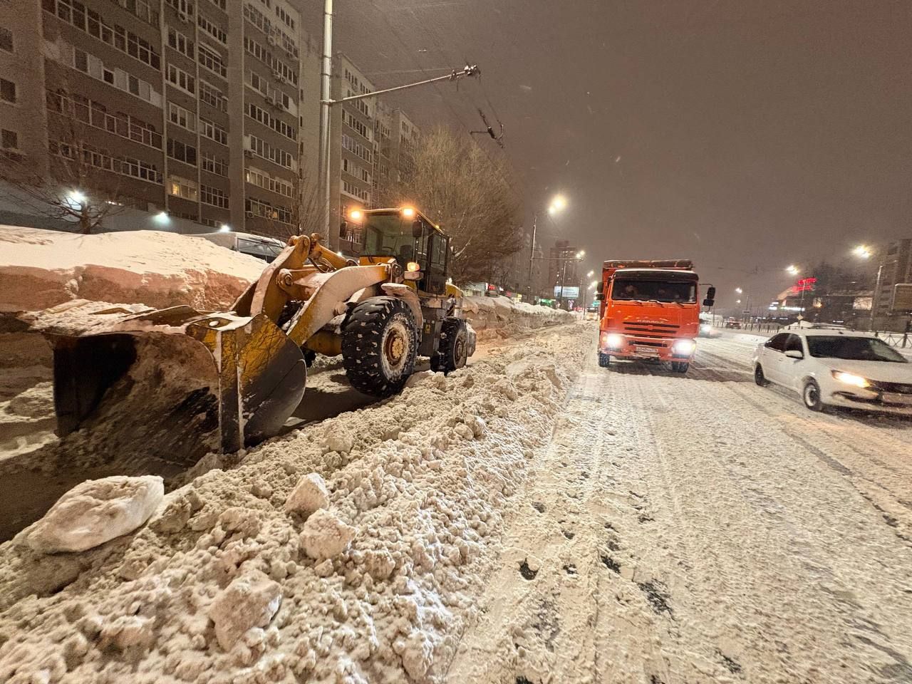 «Буран» и дети по домам: родители не оценили решение мэрии Казани продлить ограничения для школ и садиков