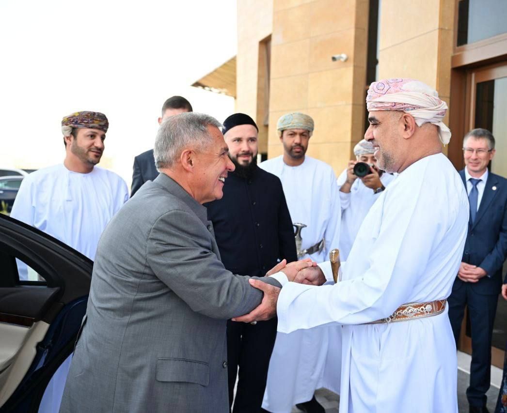 Раис Татарстана встретился с главой Минстроя Султаната Оман