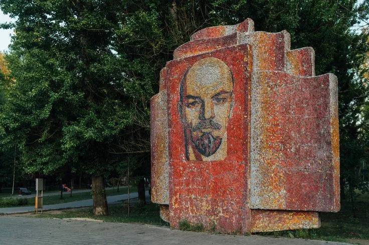 Мозаичный монумент Ленину в Казани включен в перечень объектов культурного наследия