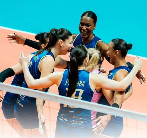 Волейболистки «Динамо — Ак Барса» вышли в финал Суперкубка России