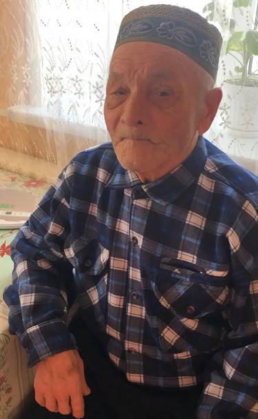 Труженик тыла Вазых Халиуллин из Апастовского района РТ празднует 95-летие
