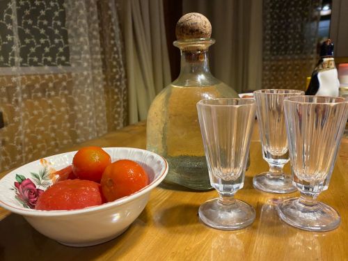 Дорого не значит безопасно: врачи Татарстана – о том, как пережить новогодние застолья