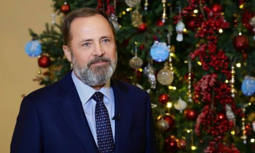 Игорь Комаров поздравил жителей ПФО с наступающим Новым годом и Рождеством