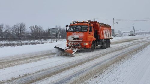 К расчистке дорог Татарстана привлекли 414 единиц техники