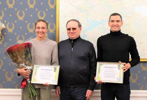В Счетной палате РТ прошло чествование победителей чемпионата России по бадминтону