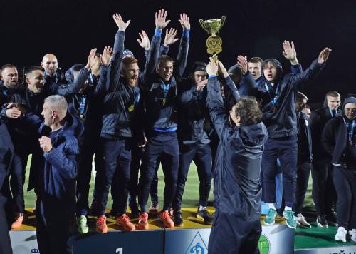 «Динамо-Ак Барс» стал чемпионом России по хоккею на траве