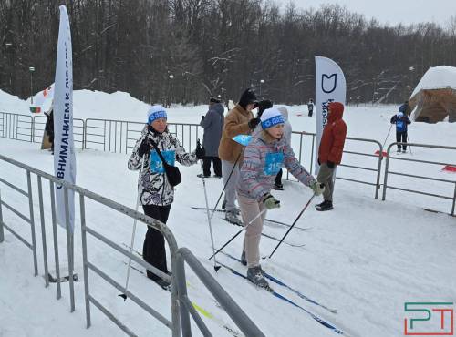 Более 20 тысяч человек приняли участие в «Лыжне России» в Казани