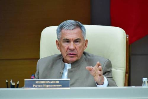 Минниханов: всем службам надо усилить контроль за содержанием крыш