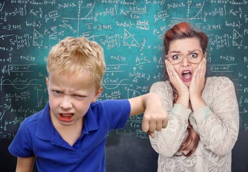 «Не обязан терпеть издевательства»: учителя в Татарстане страдают от травли учеников