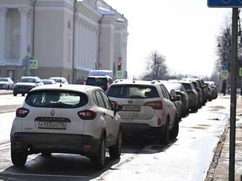 Муниципальные парковки Казани станут бесплатными на три дня