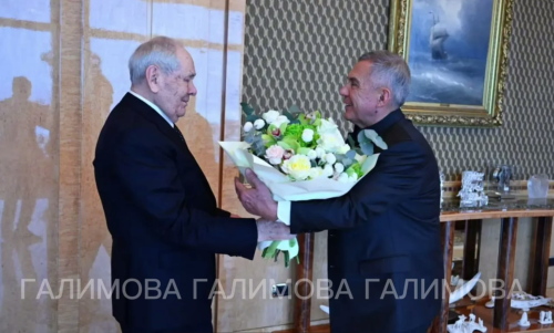 Минтимер Шаймиев поздравил Рустама Минниханова с днем рождения – фото