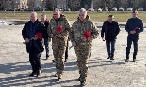 В Курской области почтили память Героя России из Челнов Сергея Чебнёва