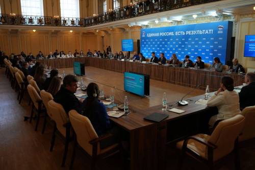 Жилье для молодежи и доступный туризм: делегация Татарстана приняла участие в форуме «ЕР»