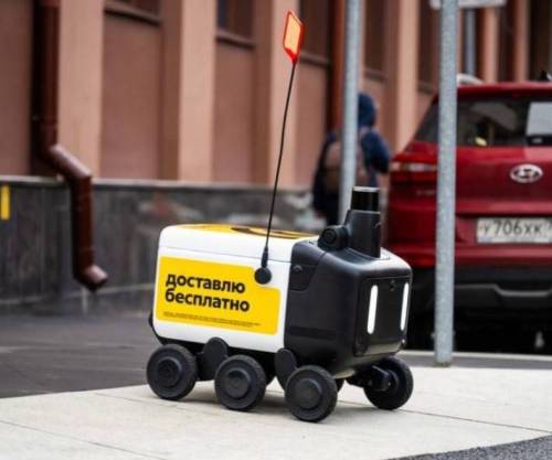 Роботы-доставщики появились еще в двух районах Казани