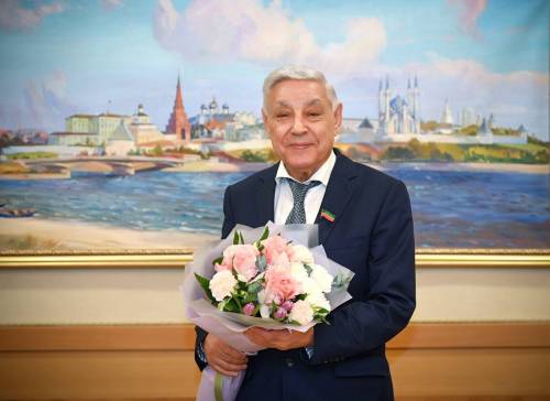 Особенный день, наполненный теплом: Фарид Мухаметшин поздравил с 8 Марта