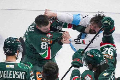 Две драки без овертайма: «Ак Барс» с боем вышел в полуфинал Кубка Гагарина