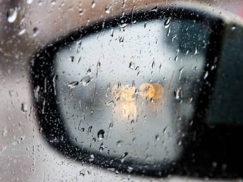 В ГАИ Казани напомнили о тактике вождения в дождь