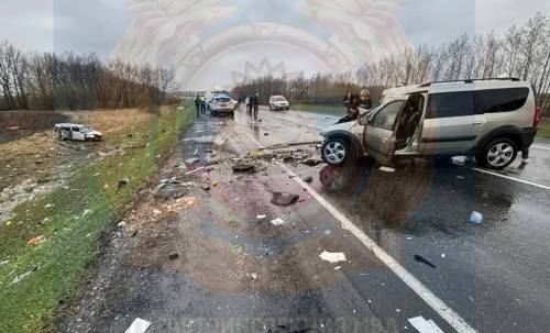 В Татарстане «Лада» выехала на встречку и столкнулась с Kia — два человека погибли