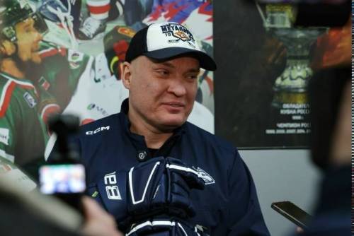 Разин – о матче с «Ак Барсом»: «Хочется навязать сопернику свой хоккей, в этом наши козыри»