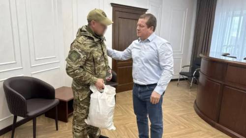 Глава Мамадышского района обсудил с бойцом СВО запросы военнослужащих