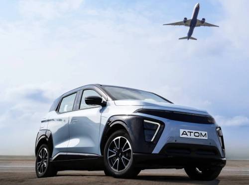 Электромобиль «Атом» начали испытывать в аэропорту «Бегишево»