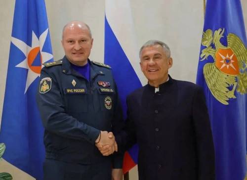 Раис Татарстана встретился с главой МЧС