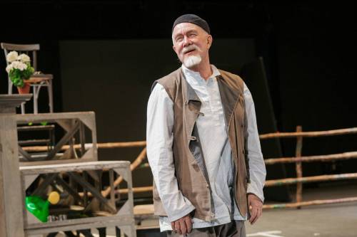 Альмандар вернулся: Театр Камала представил старую пьесу с новыми акцентами