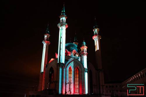 Световое шоу на мечети Кул Шариф и стенах Казанского кремля