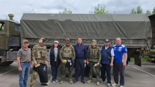 Активисты Буинского района передали «Ниву» и посылки бойцам в ЛНР и ДНР