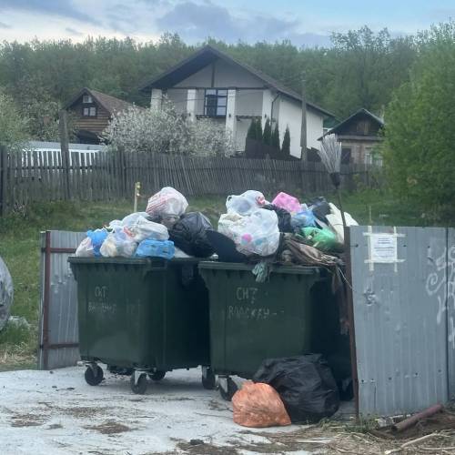 Платят по три раза: мусорщики в Казани закошмарили дачников счетами