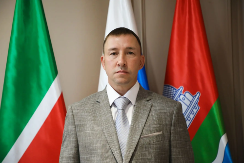В Бугульминском районе назначен новый замглавы исполкома по инфраструктурному развитию