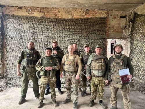 «Сохранил святой Георгий»: награды бойцов из Татарстана чудом уцелели в огне