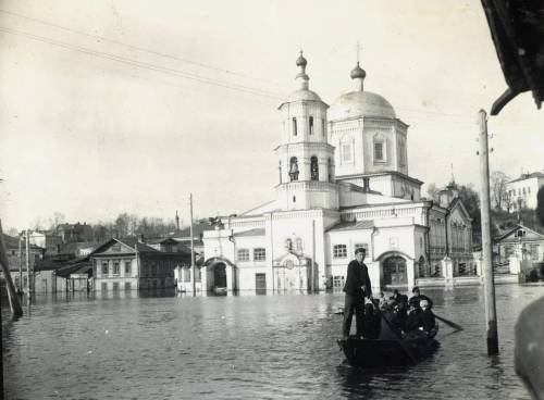 Великий потоп превратил Казань в Венецию: о чем писала «Красная Татария» в мае 1926 года