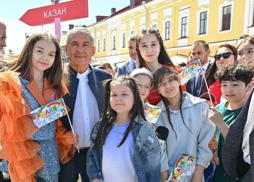 Минниханов: Мы работаем, чтобы дети были счастливы