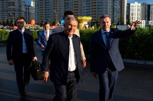 Минниханов побывал на скачках, которые прошли в Казани в преддверии Сабантуя