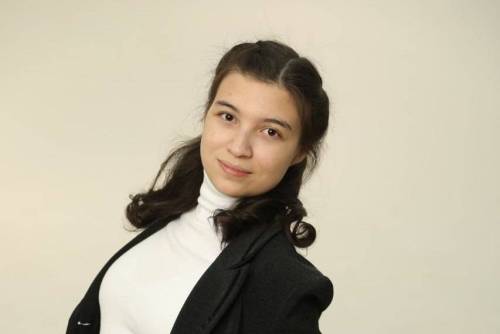 Без репетиторов – реально: выпускница из Казани, набравшая 300 баллов на ЕГЭ, поделилась секретами успеха