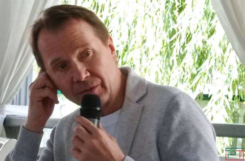 Евгений Миронов в Казани: «Я не представлял, что можно сделать стендап о Горьком»
