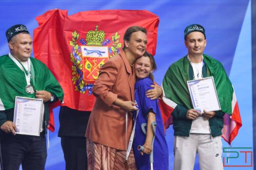 Победителей чемпионата «Абилимпикс» наградили в Казани