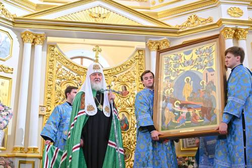 Патриарх Кирилл подарил икону храму Николы Тульского в Казани